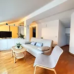 Attico Profumo Di Mare - Апартаменты Пезаро